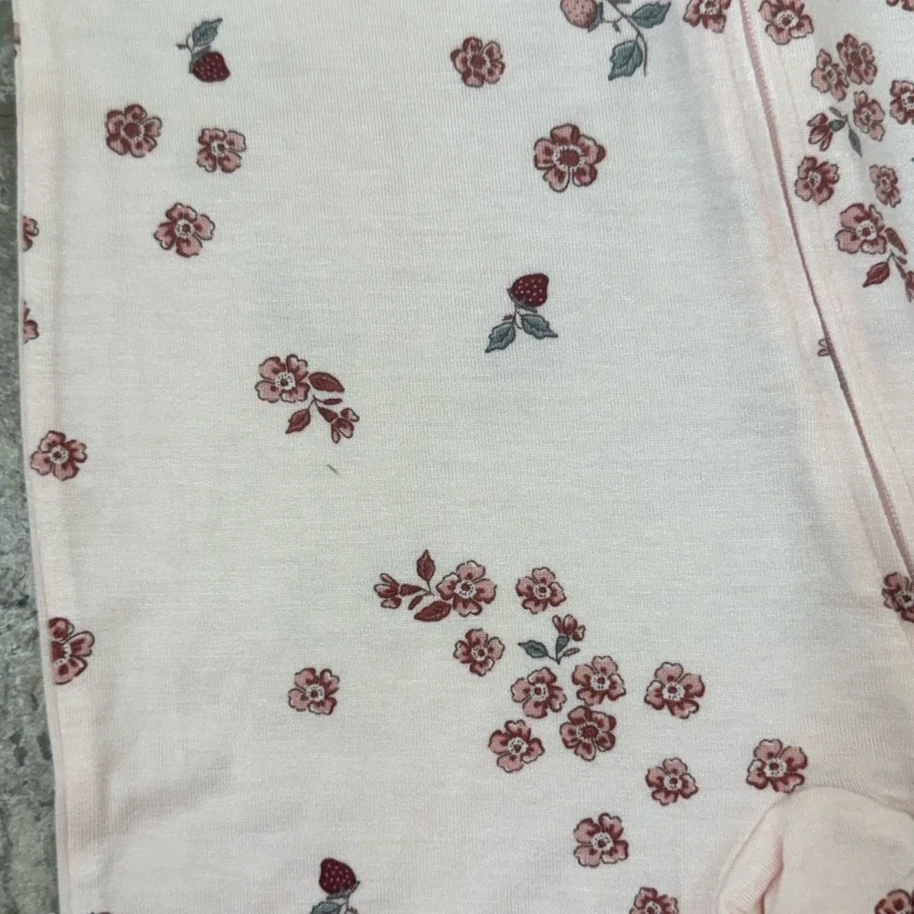NWT Size 5T Modern Moments Pink Floral Onesie Pajamas